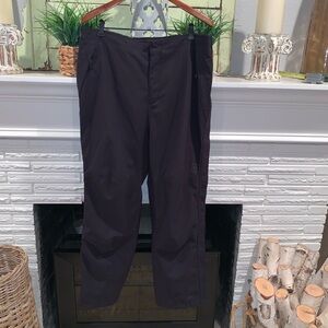 REI Men’s XL Black Nylon Snow Pants Zip Down Legs with Pockets 30” Inseam